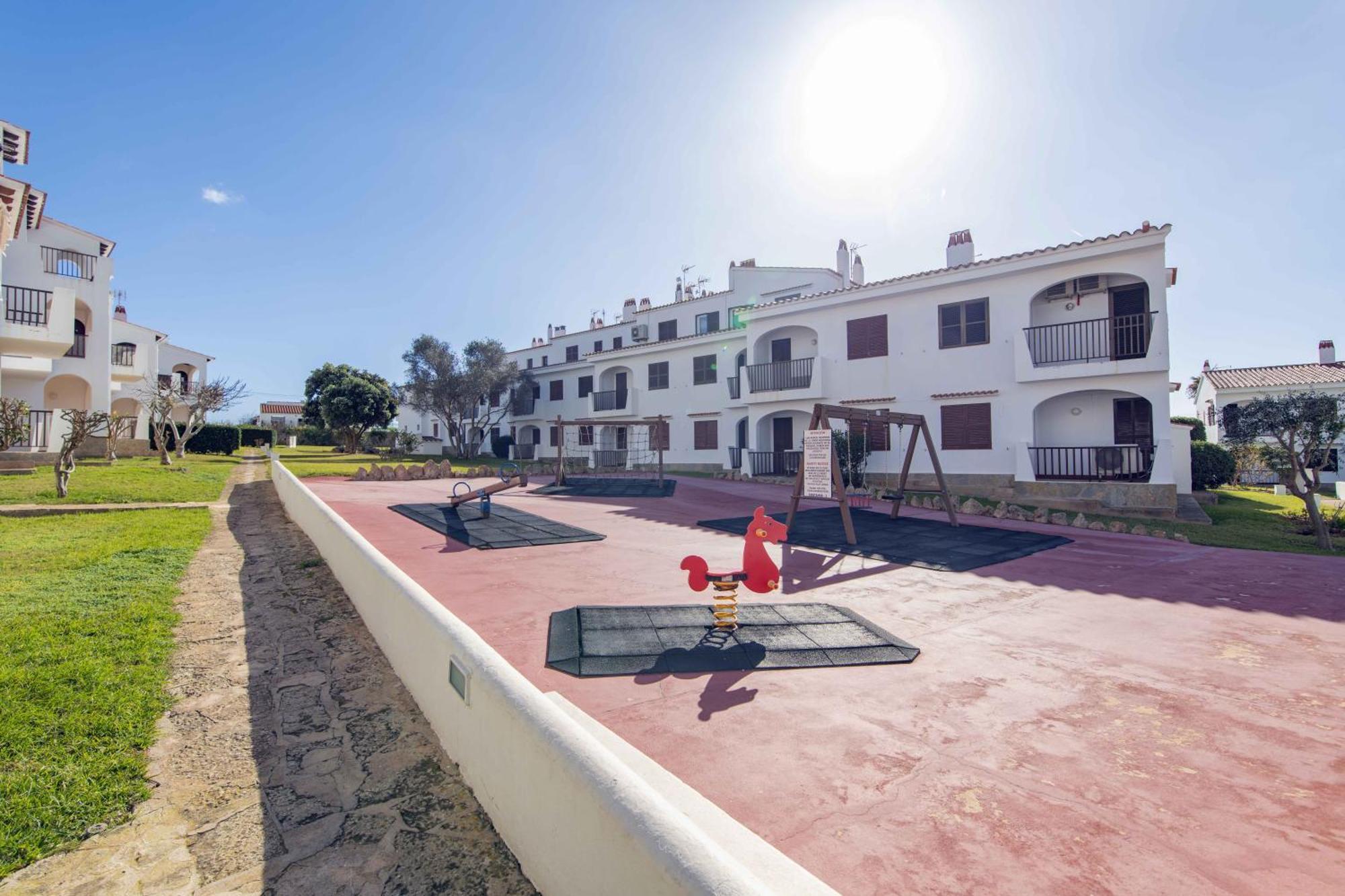 Siesta Mar One Bedroom Apartments Cala En Porter  Екстер'єр фото