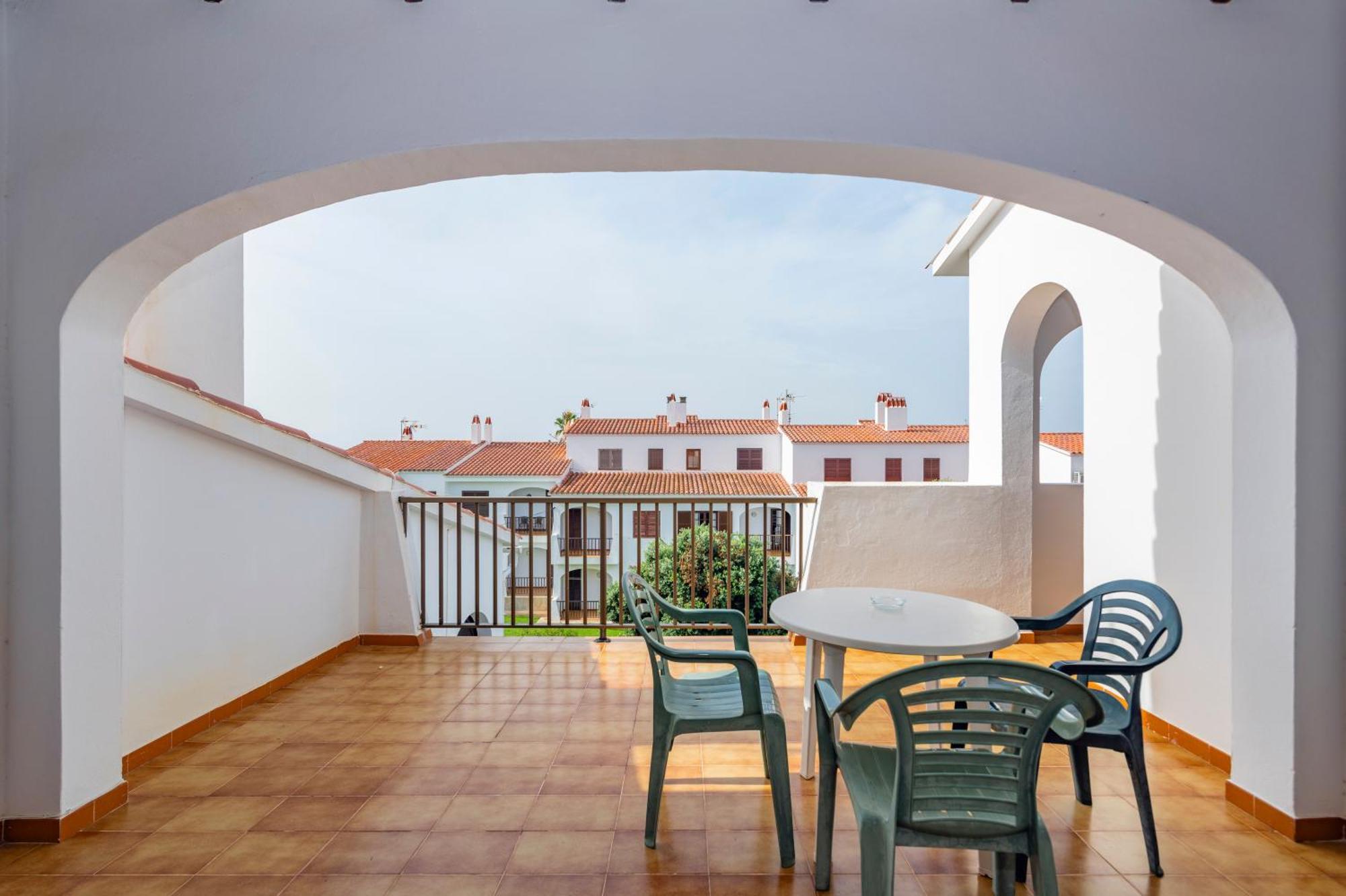 Siesta Mar One Bedroom Apartments Cala En Porter  Екстер'єр фото